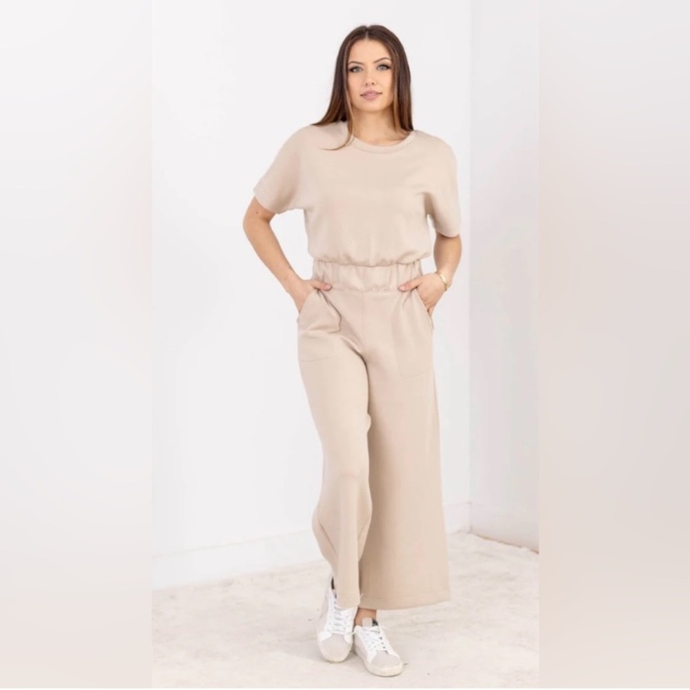 NWT SPANX AirEssentials Cropped Wide-leg Jumpsuit size medium